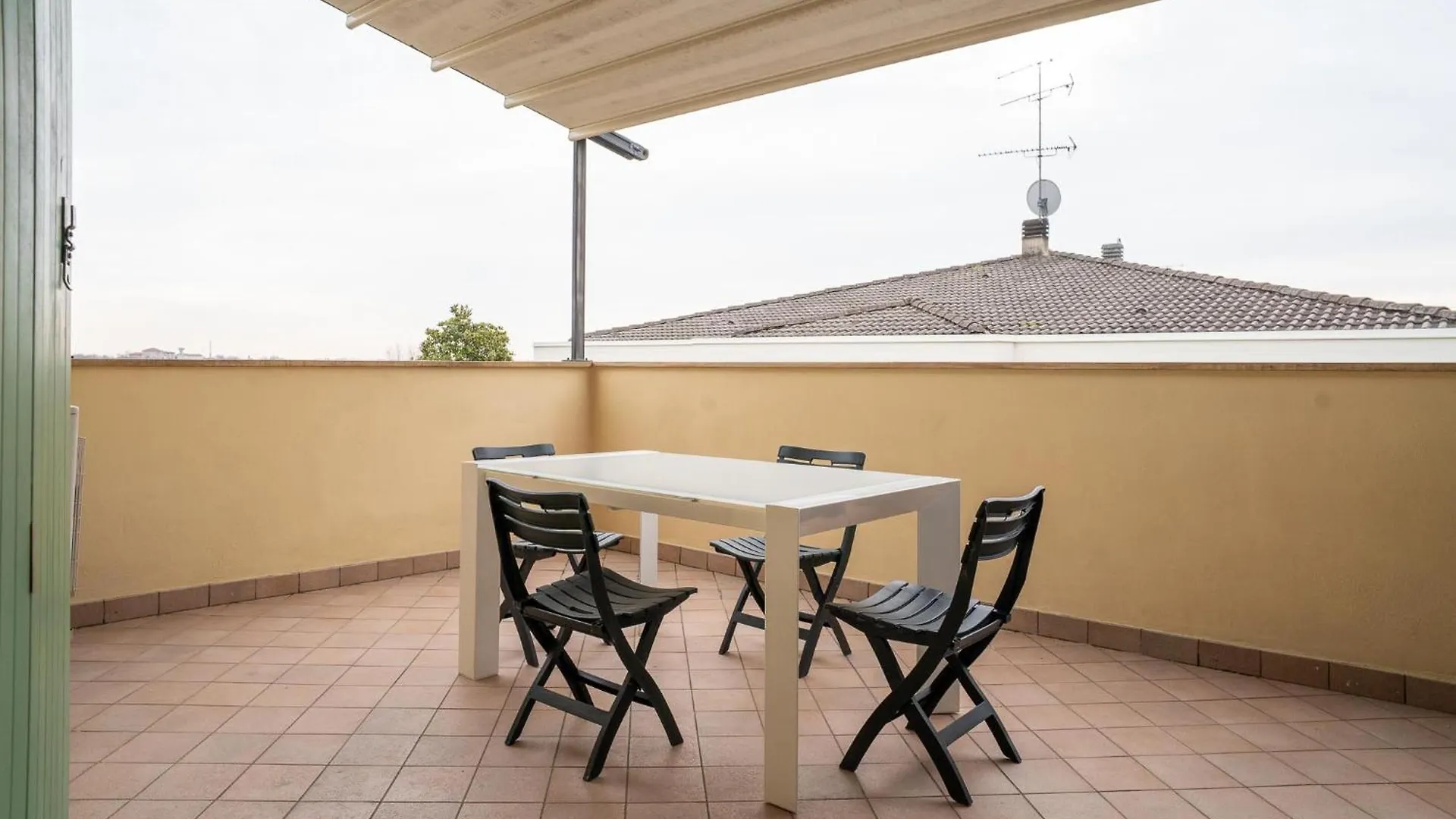 Apartmán Terrazza Incanto, Con Terrazza E Garage Desenzano del Garda