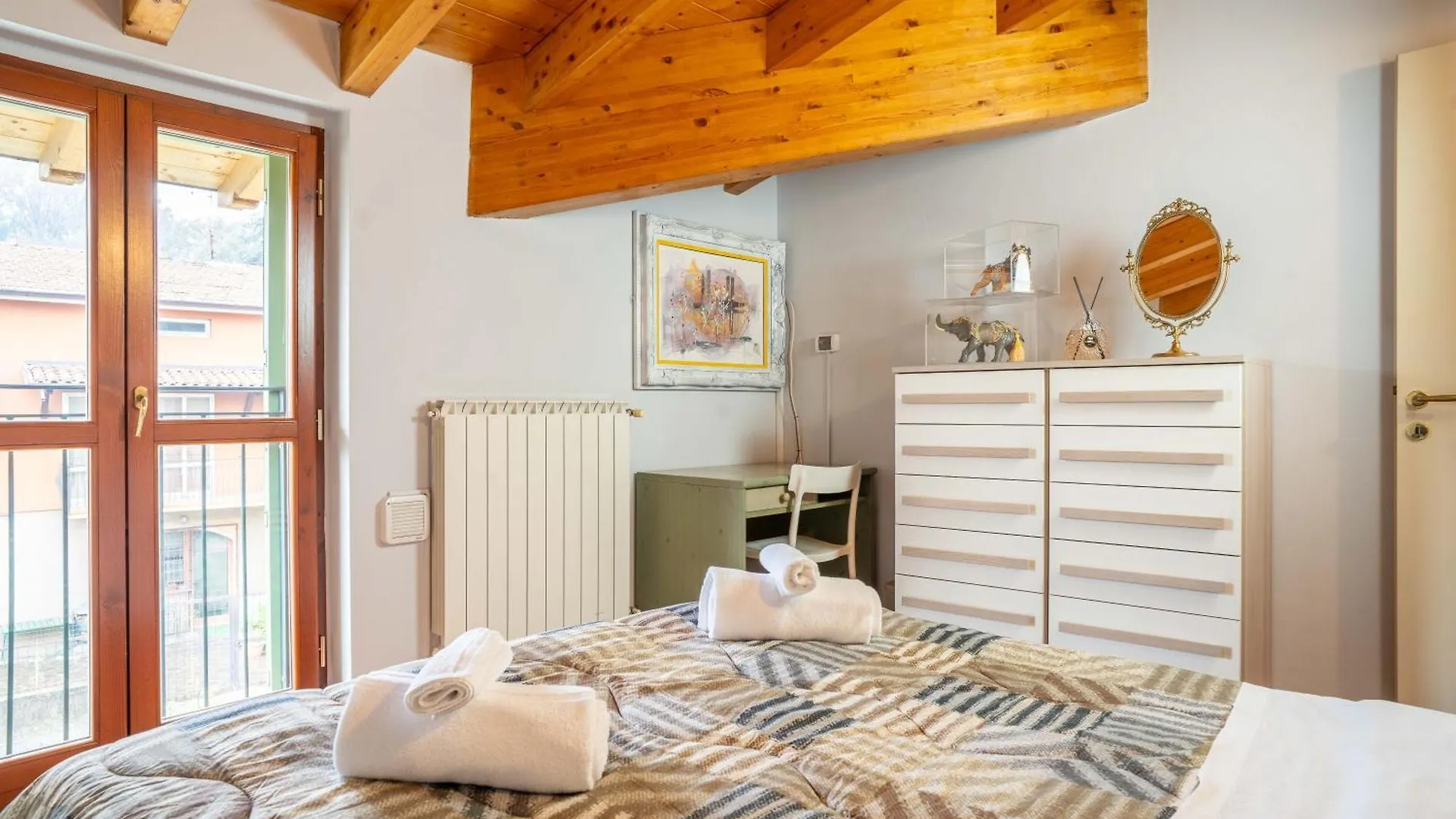 Apartmán Terrazza Incanto, Con Terrazza E Garage Desenzano del Garda